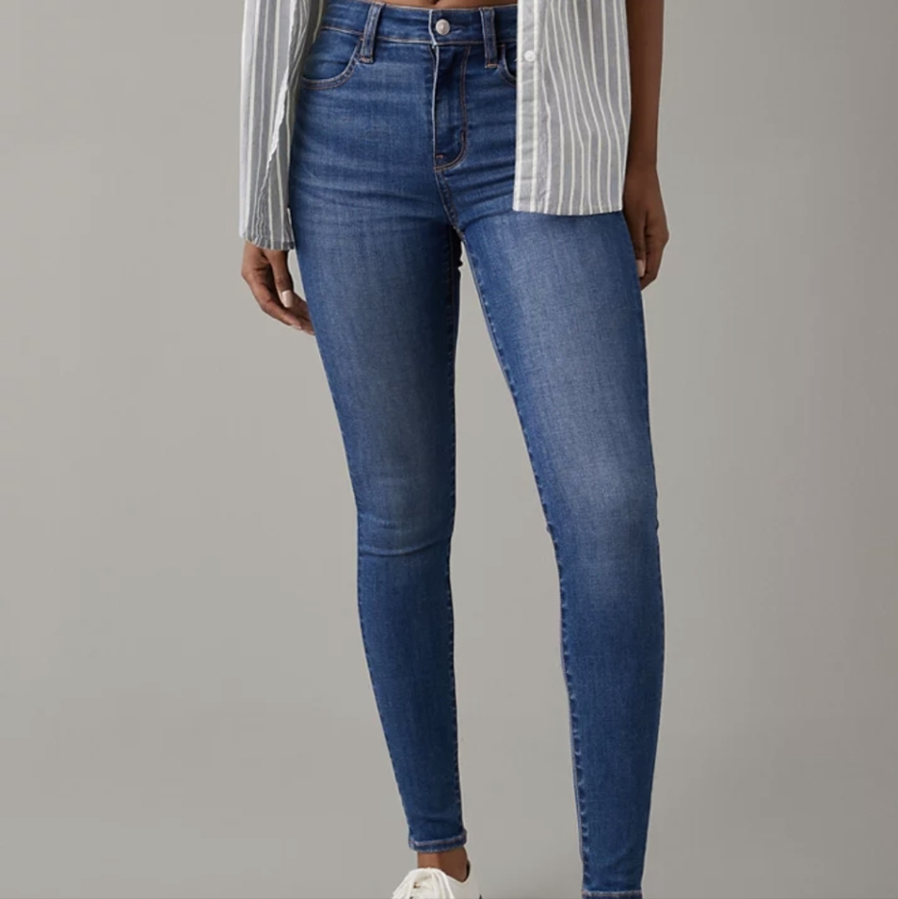 American Eagle high waisted jeans